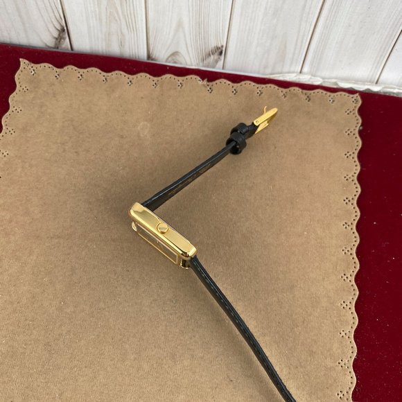 Vintage Jemis Tank Shaped Ladies Diamond Accent Black Dial Gold Plated Watch - Picture 4 of 8